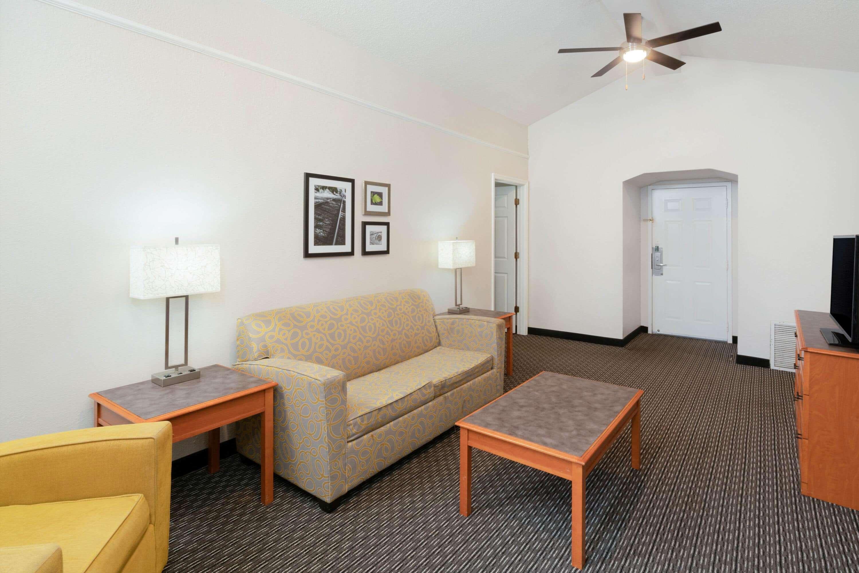 La Quinta Inn By Wyndham Nashville South מראה חיצוני תמונה