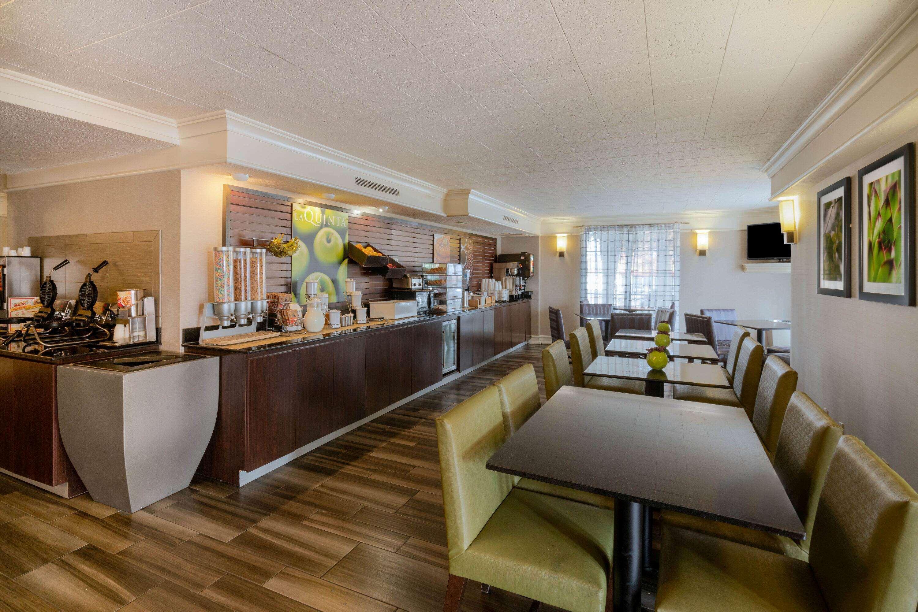 La Quinta Inn By Wyndham Nashville South מראה חיצוני תמונה